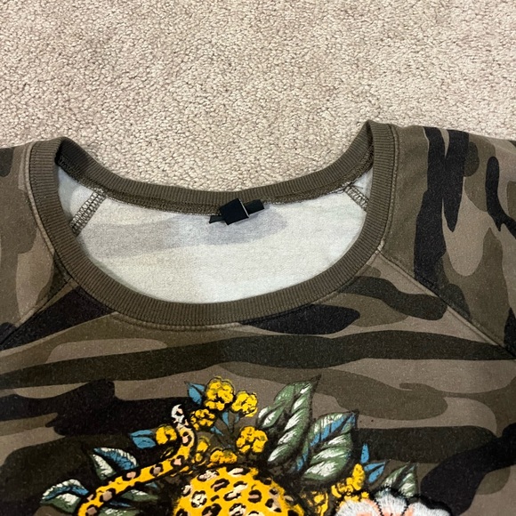 Torrid Camouflage Sweatshirt with Leopard Floral Design - Picture 6 of 9